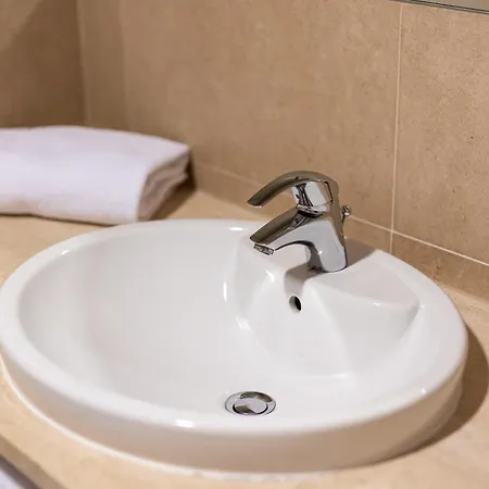 Hsm San Martino 3* Garbagnate Monastero