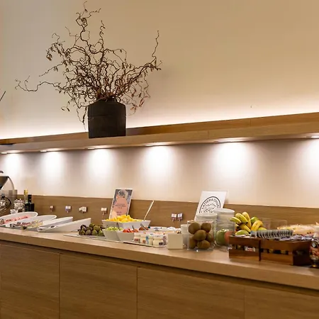 Hsm San Martino فندق 3*