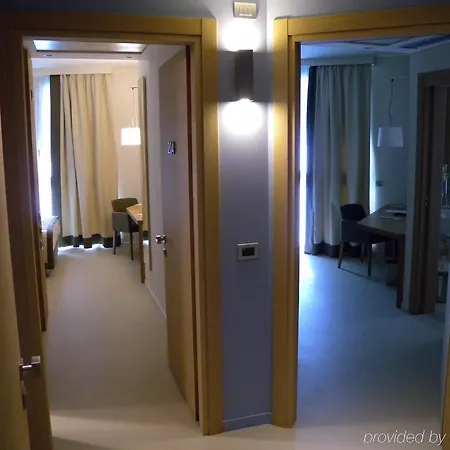 Hotell Hsm San Martino Garbagnate Monastero