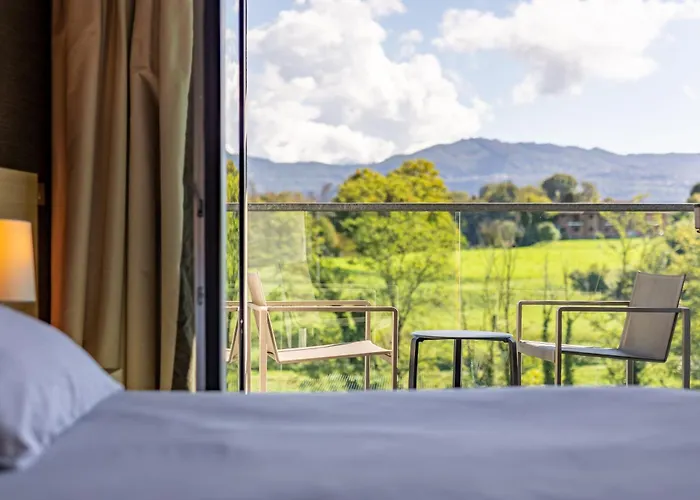 Hsm San Martino Отель Гарбаньяте-Монастеро